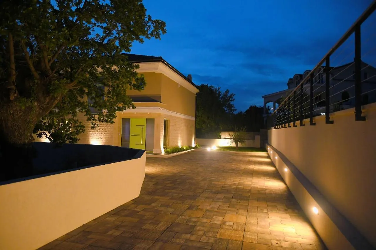 Villa Helena Brzac Croatia